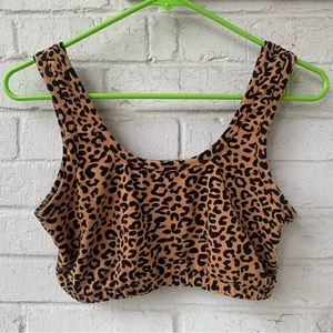 ARQ! Size L, Leopard wide strap comfy bra 🐆